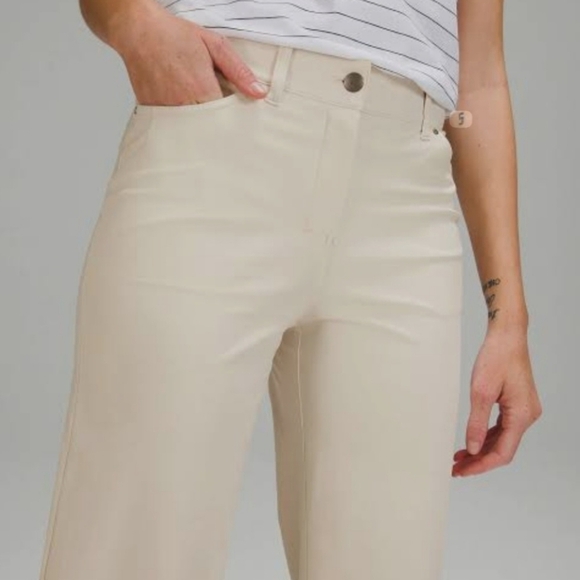 lululemon City Sleek 5 Pocket Wide Leg Hi-Rise 7/8  Lengh Cropped pant Sz 28 Y2K - Picture 3 of 16